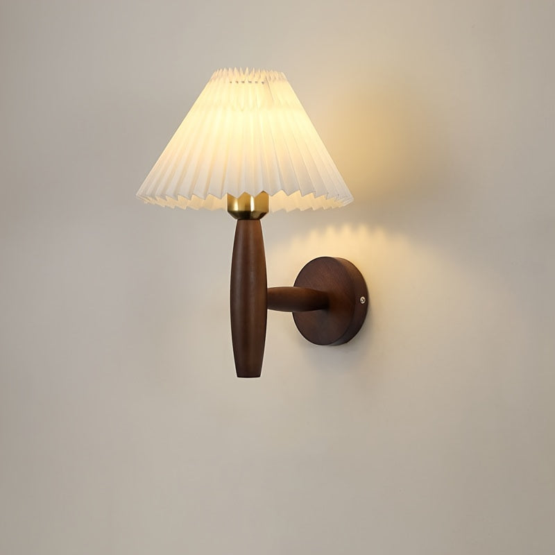 Nordische Wandleuchte aus Holz | Retro-Nachttischlampe mit Plisseeschirm